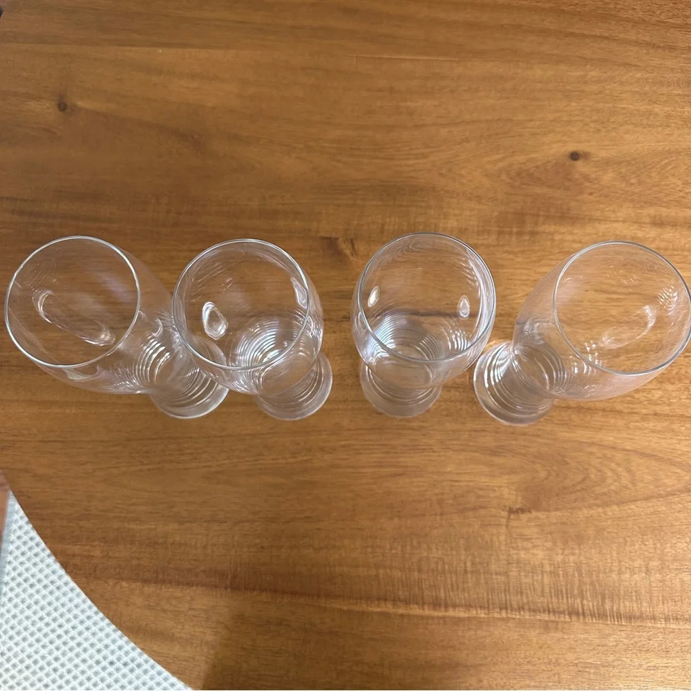 SET OF 4 RIEDEL VIVANT Pilsner 9.5